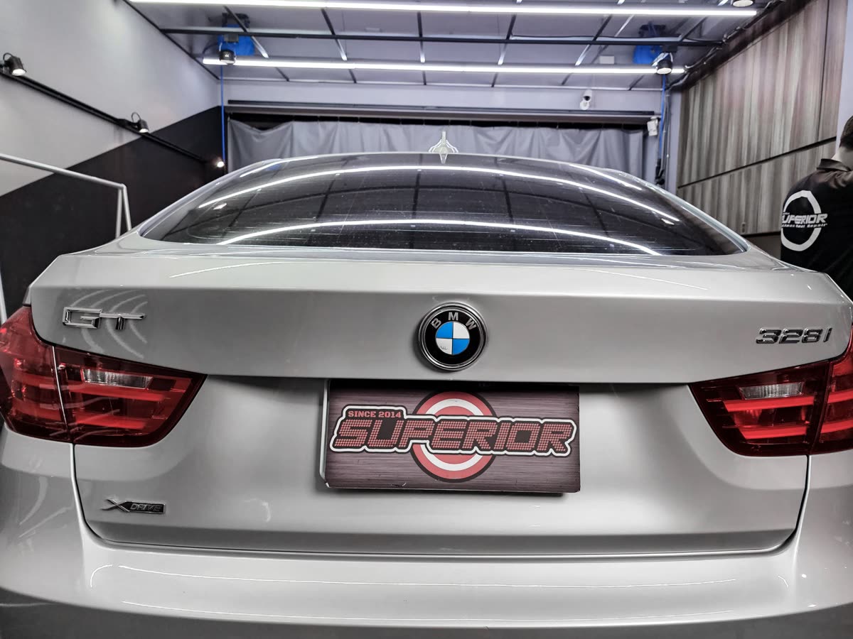 BMW GT 尾門大面積凹痕 — 修復後